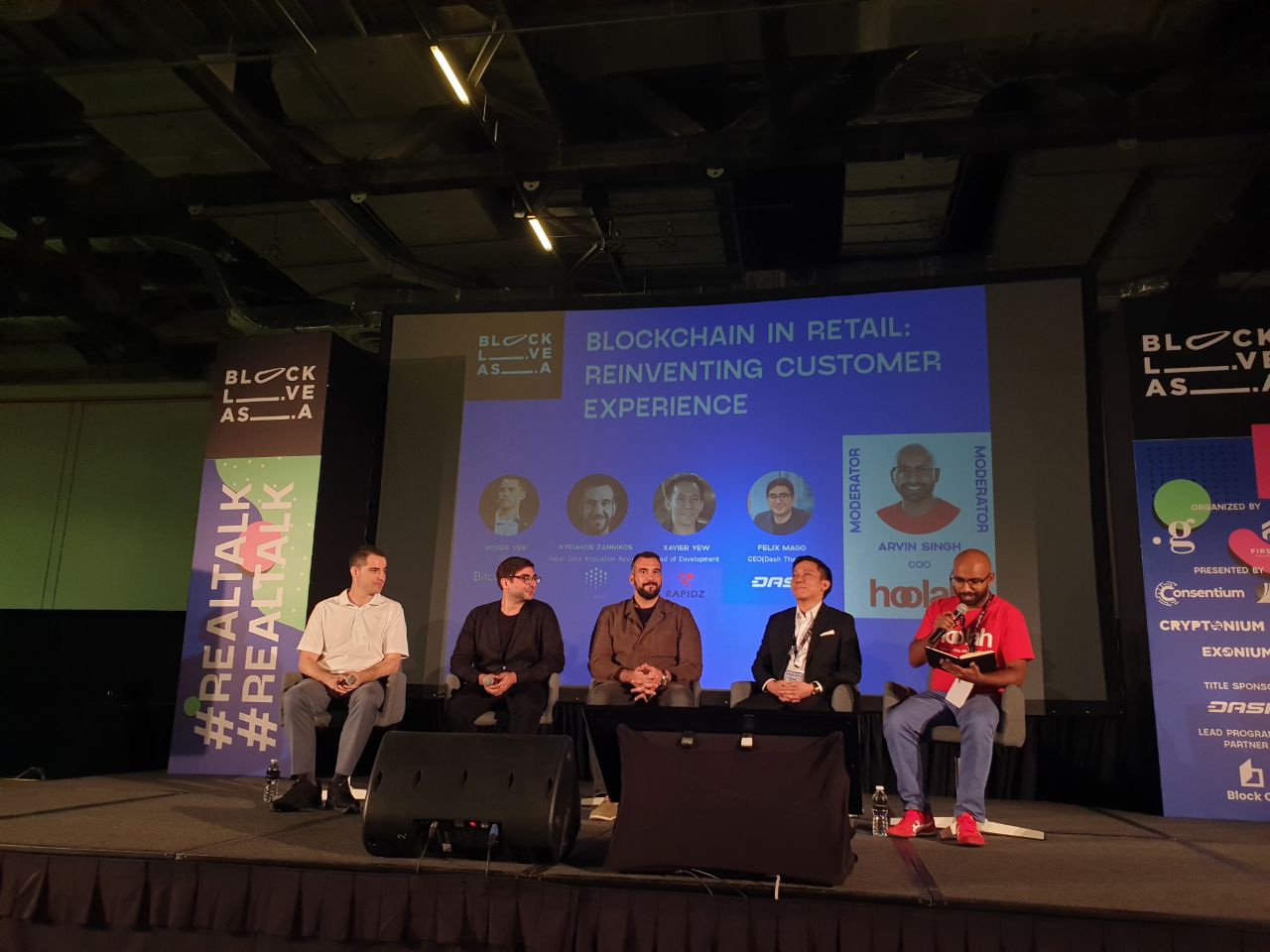 Felix Mago in Panel.jpeg