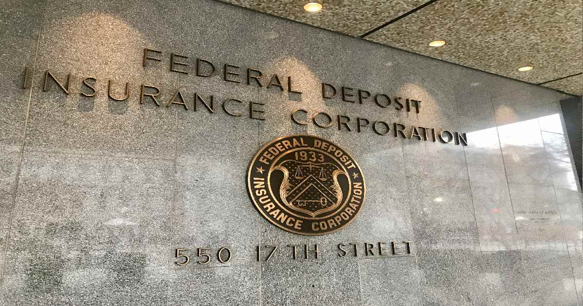 La FDIC déclare que les dépôts et les cryptos dans des entités non bancaires ne sont pas assurés