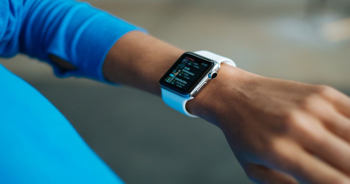 apple smartwatch feature.jpg