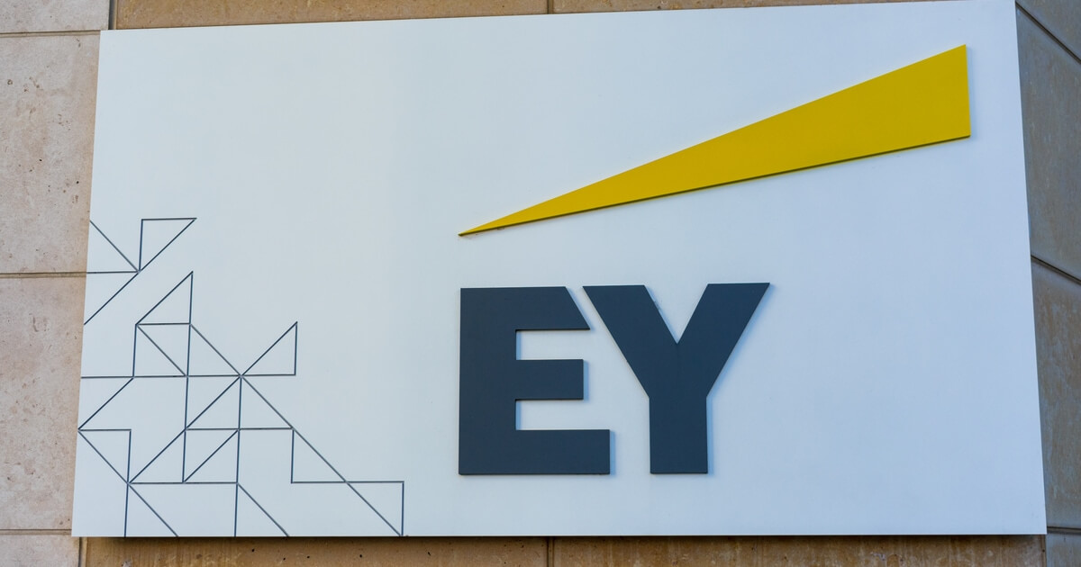 ernst and young blockchain