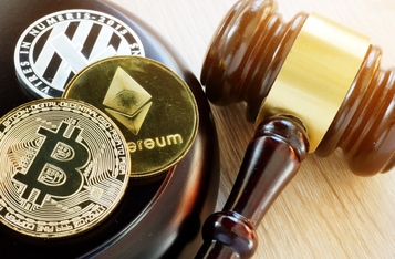 Senator Sherrod Brown Urges US Financial Regulator to Keep Out Cryptocurrency Firms Out of Banking Industry