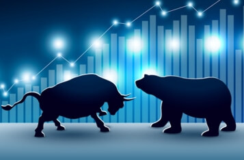 Chainlink (LINK) to Expect a Bullish Trend Reversal After Recent Crash? Price Predictions are Mixed