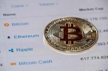 20年前就预测加密货币必然出现？哈耶克、弗里德曼、中本聪关于货币的经典论断