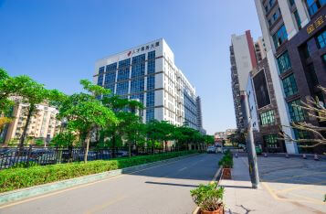 南方日报: 多个“区块链+”国内第一项目在广东金融高新区诞生