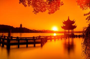 中国经济时报: 构建平台化服务银行 浙商银行探路“区块链+”