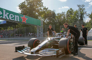 (Rejected) Formula 1 Heineken Australian Grand Prix 2022 Adopts Blockchain Technology for Enhanced Fan Experience