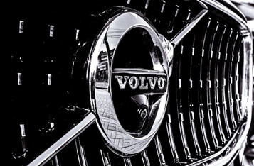 Volvo’s Recycled Cobalt Blockchain Cars