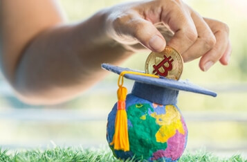 Current Crypto Sector in Dire Need of Professional Education, Asserts Ripple Executive