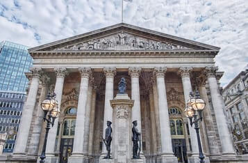 UK’s First Regulated Crypto Bank to be Launched by Former Barclays Tech Head