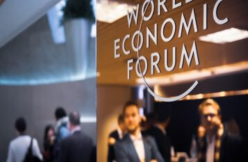 世界经济论坛：稳定币、全球新经济基础、美元流动性与金融危机
