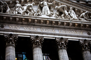 NYSE Launches Shares of Pro Crypto Silvergate Bank for Trading