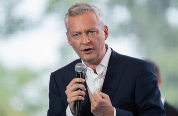 French Finance Minister Praises Blockchain, but Condemns Cryptocurrency