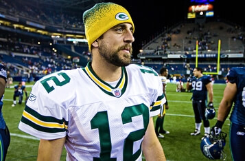 Quarterback Aaron Rodgers Teams up with Cash App to Take a Portion of Salary in Bitcoin