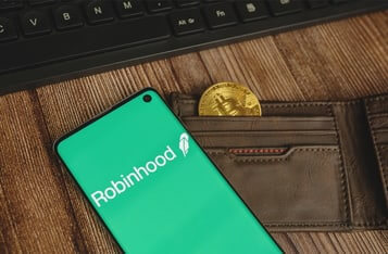 Zero-commission Trading Platform Robinhood is Valued at $32B amid IPO Prices at $38 per Share