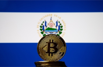 Central American Countries Eager to See if El Salvador’s Bitcoin Cut Remittance Costs